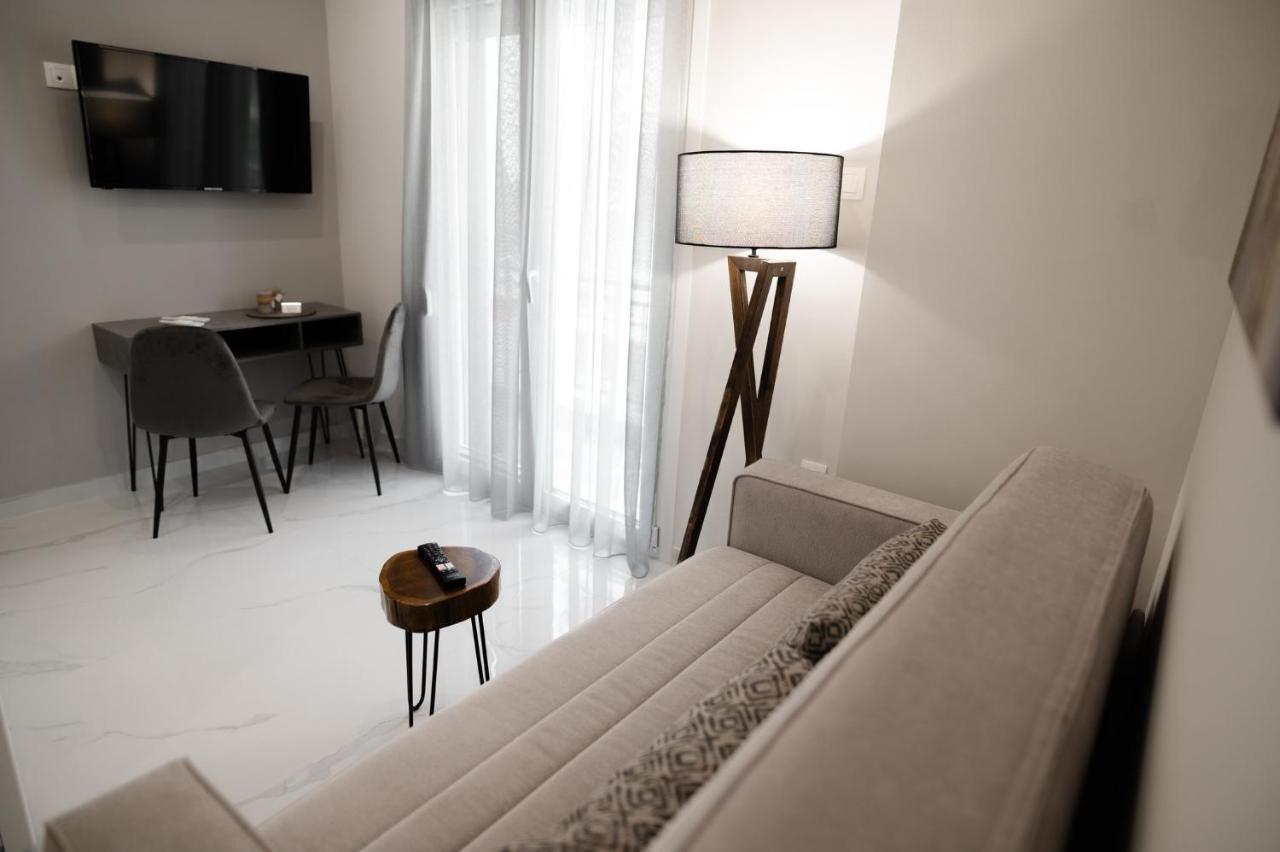 M10 Central Apartments Alexandroupolis Exterior foto